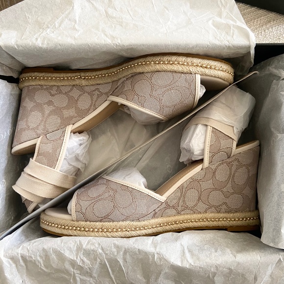 Coach Page Signature Jacquard  Sandals - Picture 1 of 3